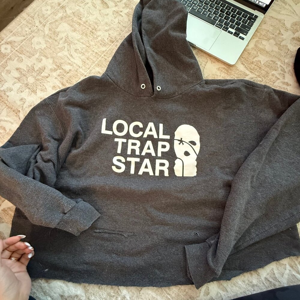 MENS LOCAL TRAP STAR HOODIE